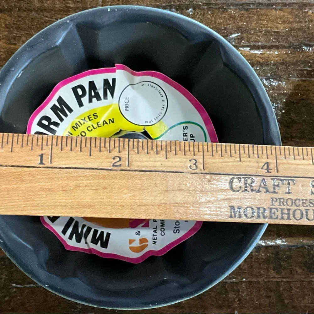 Unique Vintage this lot